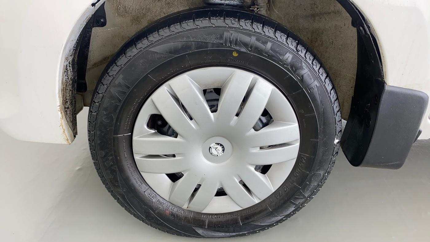 2019 Maruti Alto 800 LXI CNG, CNG, Manual, 30,585 km, Left Front Wheel