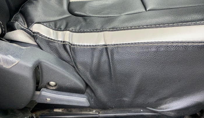 2019 Maruti Alto 800 LXI CNG, CNG, Manual, 30,585 km, Driver Side Adjustment Panel