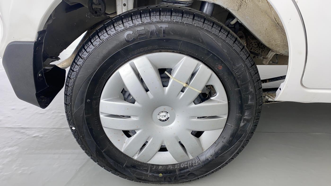 2019 Maruti Alto 800 LXI CNG, CNG, Manual, 30,585 km, Right Rear Wheel