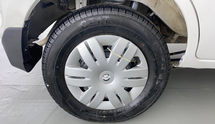 2019 Maruti Alto 800 LXI CNG, CNG, Manual, 30,585 km, Right Rear Wheel