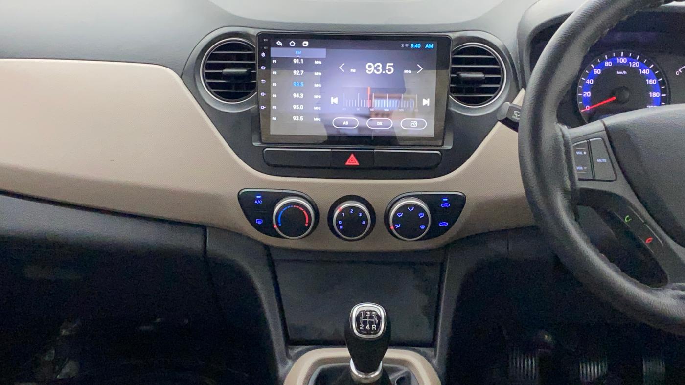 2015 Hyundai Xcent S 1.2, Petrol, Manual, 75,265 km, Air Conditioner