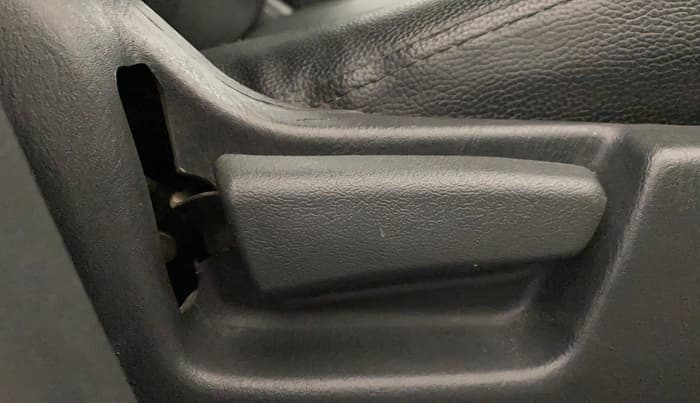 2017 Maruti Alto K10 VXI, Petrol, Manual, 77,627 km, Driver Side Adjustment Panel