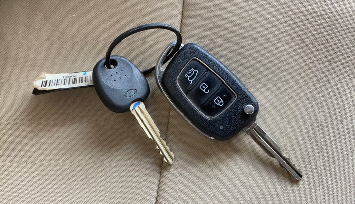 2017 Hyundai Elite i20 SPORTZ 1.2, Petrol, Manual, 99,127 km, Key Close Up