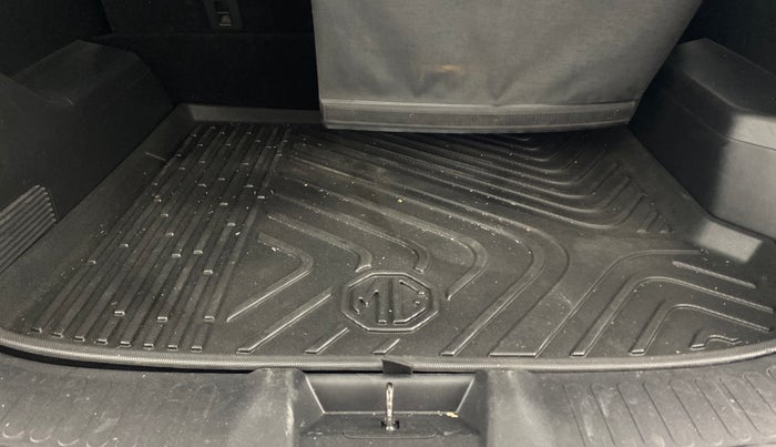 2020 MG HECTOR SHARP 1.5 DCT PETROL, Petrol, Automatic, 56,405 km, Boot Inside