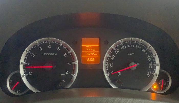 2015 Maruti Ertiga VXI, Petrol, Manual, 74,200 km, Odometer Image
