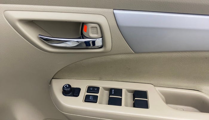 2015 Maruti Ertiga VXI, Petrol, Manual, 74,200 km, Driver Side Door Panels Control