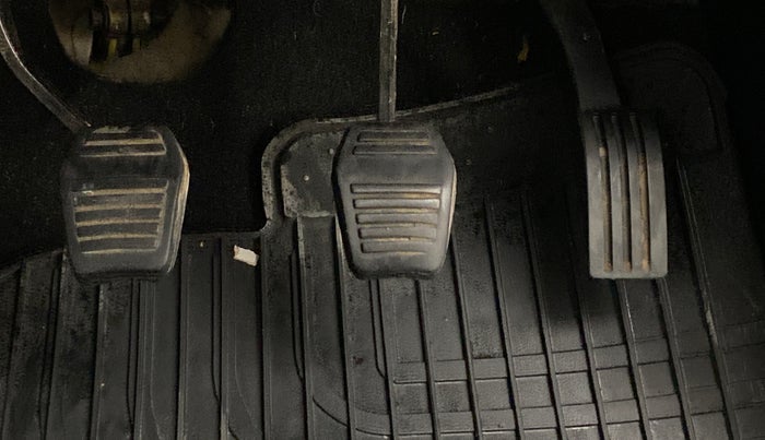 2015 Ford Figo 1.2 EXI DURATEC, Petrol, Manual, 26,297 km, Pedals