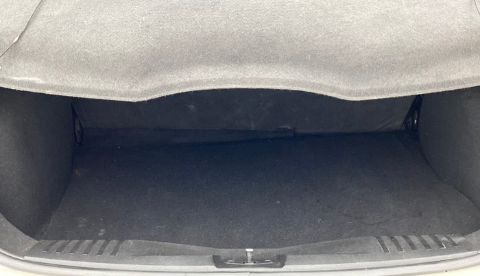 2015 Ford Figo 1.2 EXI DURATEC, Petrol, Manual, 26,297 km, Boot Inside