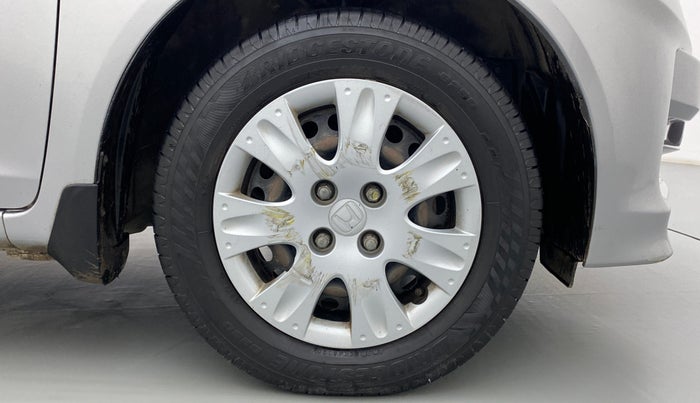 2015 Honda Amaze 1.2 SX MT I VTEC, Petrol, Manual, 79,917 km, Right Front Wheel