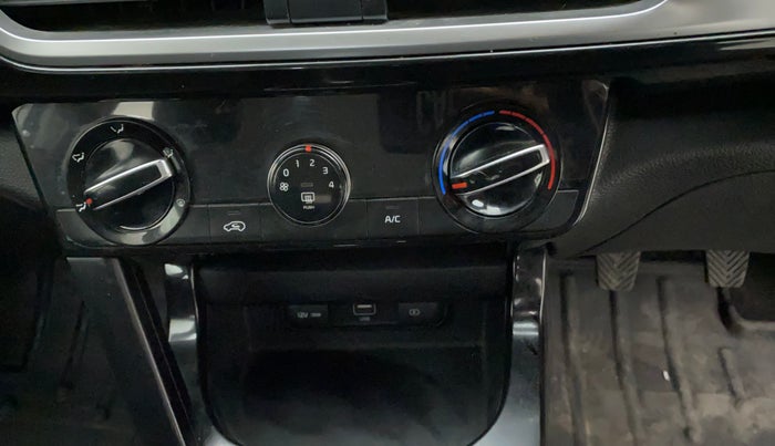 2021 KIA SELTOS HTK PLUS 1.5, Petrol, Manual, 35,761 km, AC Unit - Minor issue in the heater switch