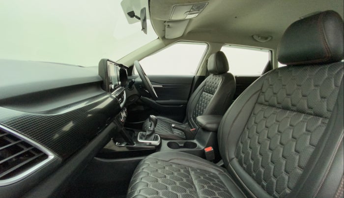 2021 KIA SELTOS HTK PLUS 1.5, Petrol, Manual, 35,761 km, Right Side Front Door Cabin
