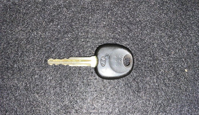 2015 Hyundai Grand i10 ERA 1.2 KAPPA VTVT, Petrol, Manual, 1,09,338 km, Key Close Up