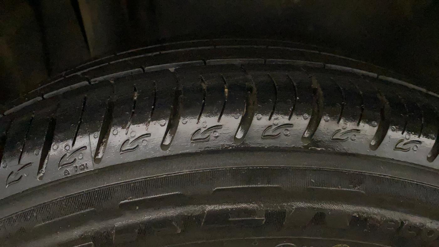 2021 Maruti Vitara Brezza VXI, Petrol, Manual, 84,801 km, Right Rear Tyre Tread