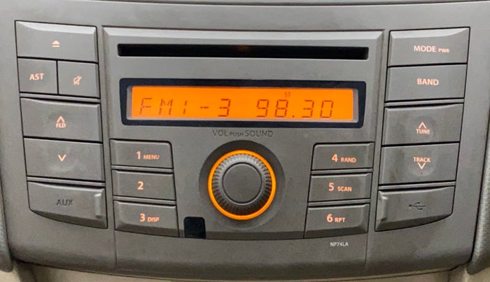 2013 Maruti Ertiga VXI, Petrol, Manual, 88,908 km, Infotainment System