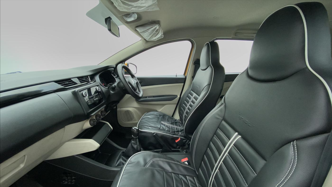 2019 Renault TRIBER 1.0 RXL PETROL, Petrol, Manual, 30,239 km, Right Side Front Door Cabin