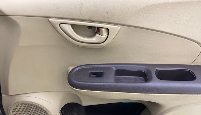 2012 Honda Brio E MT, Petrol, Manual, 1,27,532 km, Driver Side Door Panels Control