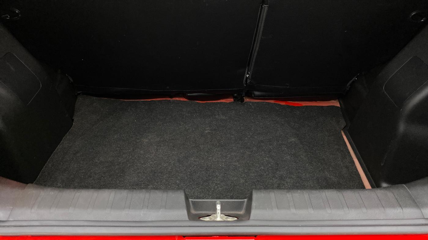 2016 Maruti Baleno ALPHA 1.2 K12, Petrol, Manual, 93,191 km, Boot Inside