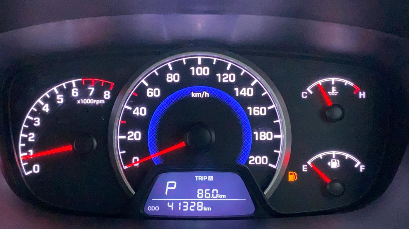 2017 Hyundai Grand i10 SPORTZ (O) AT 1.2 KAPPA VTVT, Petrol, Automatic, 41,385 km, Odometer Image