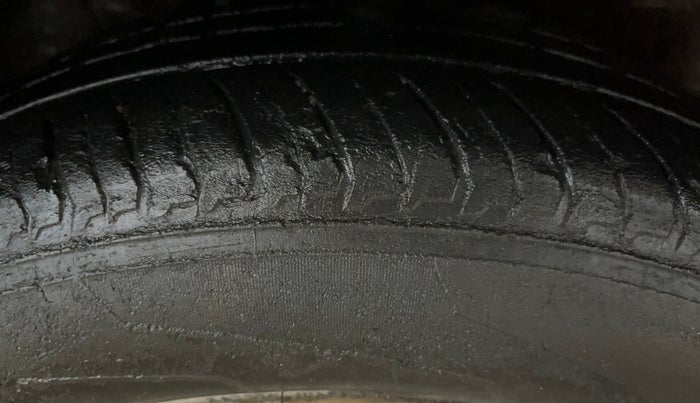 2018 Honda WR-V 1.5L I-DTEC VX MT, Diesel, Manual, 90,467 km, Right Rear Tyre Tread