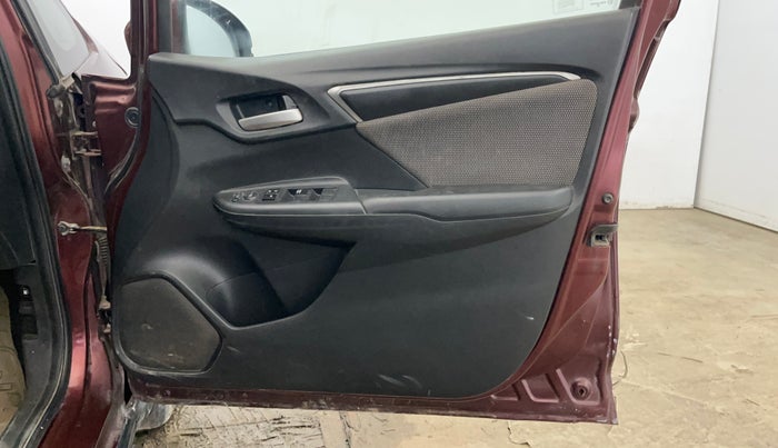 2018 Honda WR-V 1.5L I-DTEC VX MT, Diesel, Manual, 90,467 km, Driver Side Door Panels Control