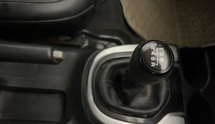 2018 Honda WR-V 1.5L I-DTEC VX MT, Diesel, Manual, 90,467 km, Gear Lever