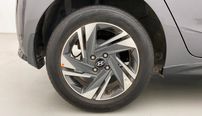 2021 Hyundai NEW I20 ASTA 1.2 AT, Petrol, Automatic, 11,069 km, Right Rear Wheel