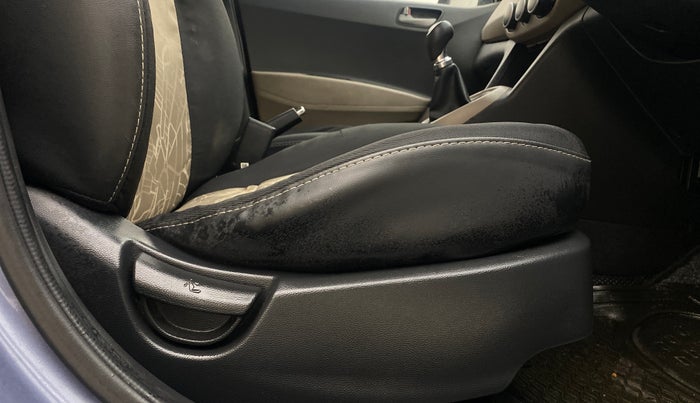 2014 Hyundai Grand i10 SPORTZ 1.2 KAPPA VTVT, Petrol, Manual, 74,156 km, Driver Side Adjustment Panel