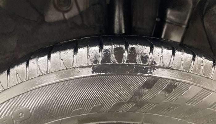 2014 Hyundai Grand i10 SPORTZ 1.2 KAPPA VTVT, Petrol, Manual, 74,156 km, Left Rear Tyre Tread