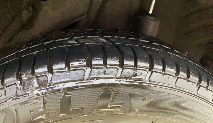 2013 Honda Amaze 1.2L I-VTEC VX AT, Petrol, Automatic, 40,934 km, Left Rear Tyre Tread