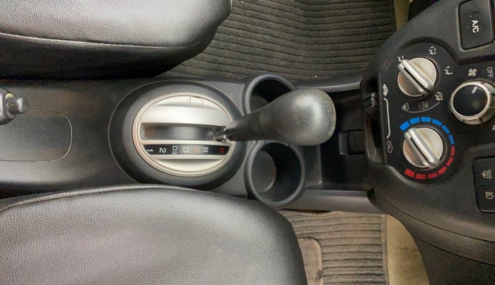 2013 Honda Amaze 1.2L I-VTEC VX AT, Petrol, Automatic, 40,934 km, Gear Lever