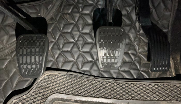 2023 Tata NEXON FEARLESS 1.2 REVOTRON 6 MT DT, Petrol, Manual, 19,601 km, Pedals