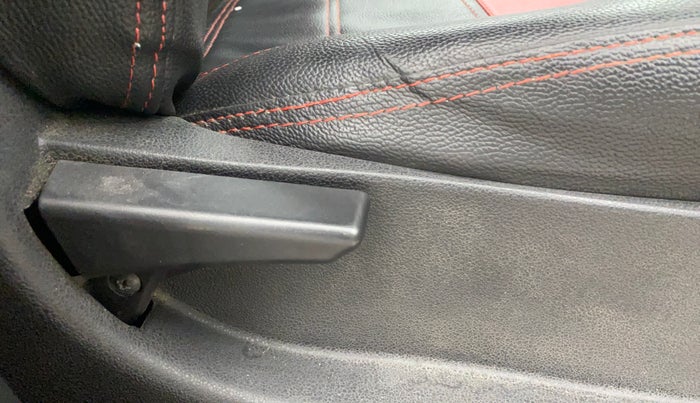 2019 Tata Tiago XZ PETROL, Petrol, Manual, 82,564 km, Driver Side Adjustment Panel