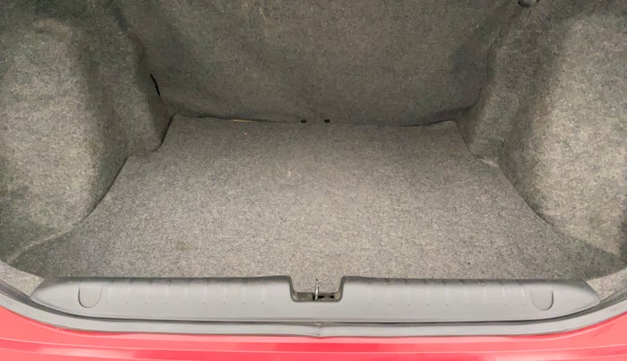 2018 Honda Amaze 1.2L I-VTEC V CVT, Petrol, Automatic, 38,324 km, Boot Inside
