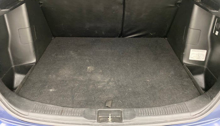 2018 Maruti S Cross ZETA 1.3 SHVS, Diesel, Manual, 48,827 km, Boot Inside