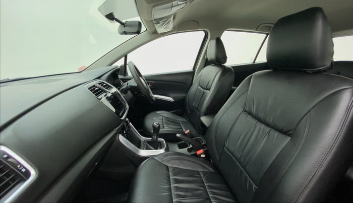 2018 Maruti S Cross ZETA 1.3 SHVS, Diesel, Manual, 48,827 km, Right Side Front Door Cabin