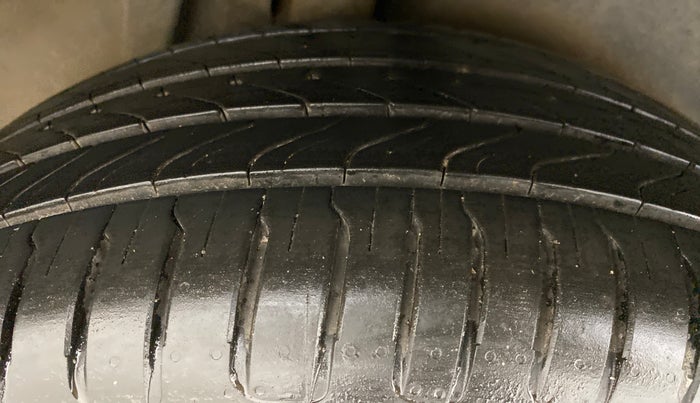 2018 Maruti S Cross ZETA 1.3 SHVS, Diesel, Manual, 48,827 km, Right Rear Tyre Tread
