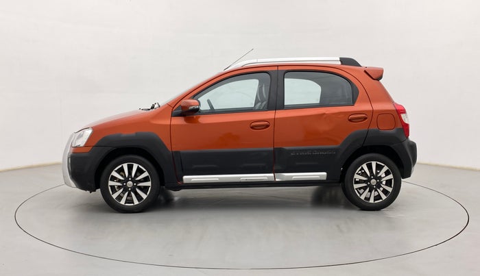 2015 Toyota Etios CROSS 1.2 G, Petrol, Manual, 57,349 km, Left Side