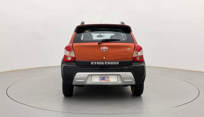 2015 Toyota Etios CROSS 1.2 G, Petrol, Manual, 57,349 km, Back/Rear