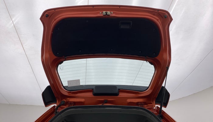 2015 Toyota Etios CROSS 1.2 G, Petrol, Manual, 57,349 km, Boot Door Open