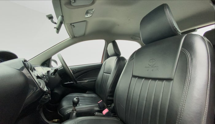 2015 Toyota Etios CROSS 1.2 G, Petrol, Manual, 57,349 km, Right Side Front Door Cabin