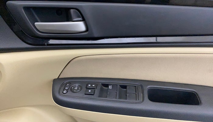 2019 Honda Amaze 1.2L I-VTEC VX, Petrol, Manual, 7,149 km, Driver Side Door Panels Control