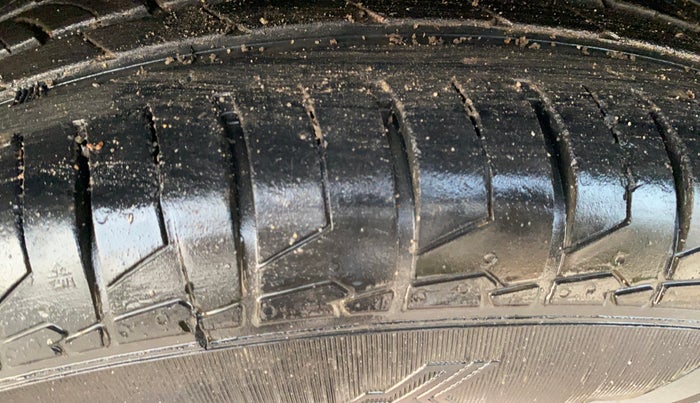 2019 Hyundai VENUE SX 1.0 (O) TURBO, Petrol, Manual, 72,549 km, Left Front Tyre Tread