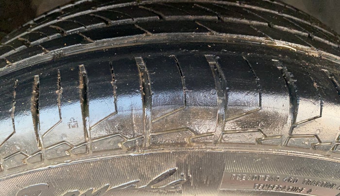 2019 Hyundai VENUE SX 1.0 (O) TURBO, Petrol, Manual, 72,549 km, Right Front Tyre Tread