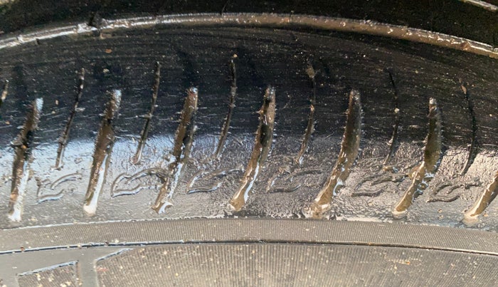 2019 Hyundai VENUE SX 1.0 (O) TURBO, Petrol, Manual, 72,549 km, Right Rear Tyre Tread