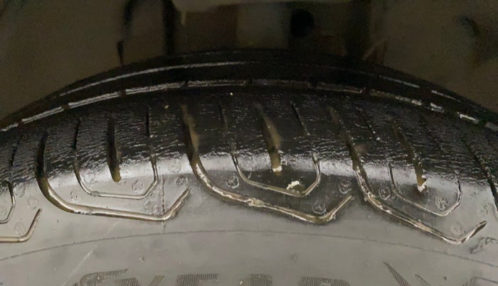 2022 Tata Tiago XZ PLUS CNG, CNG, Manual, 34,427 km, Right Front Tyre Tread