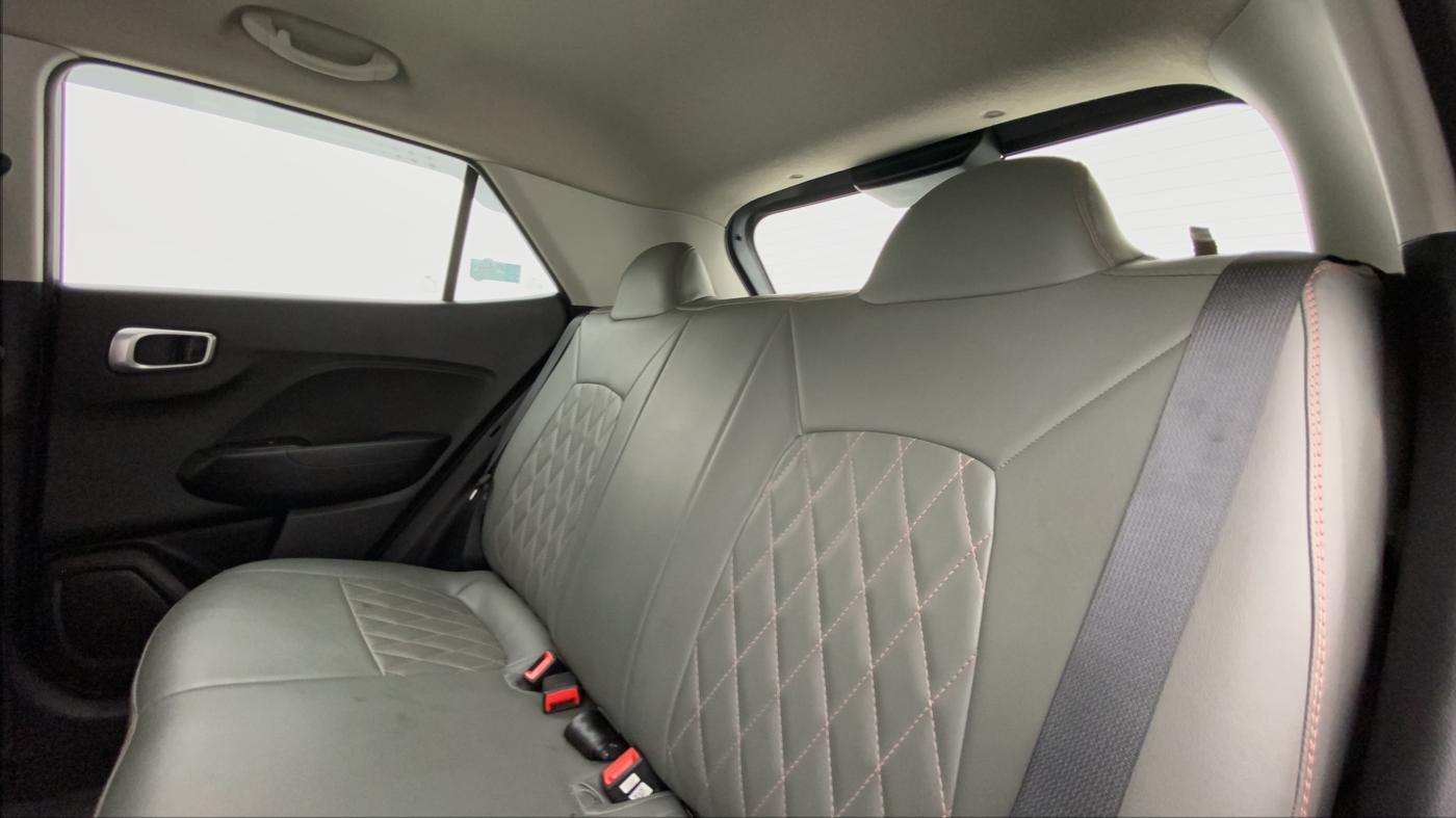 2019 Hyundai VENUE S 1.0 TURBO MT, Petrol, Manual, 12,268 km, Right Side Rear Door Cabin
