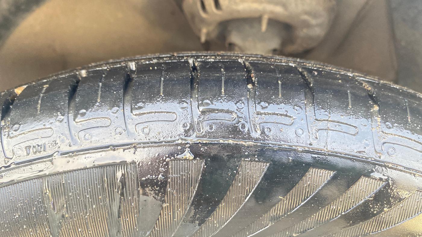 2020 Hyundai AURA S 1.2, Petrol, Manual, 36,894 km, Right Front Tyre Tread