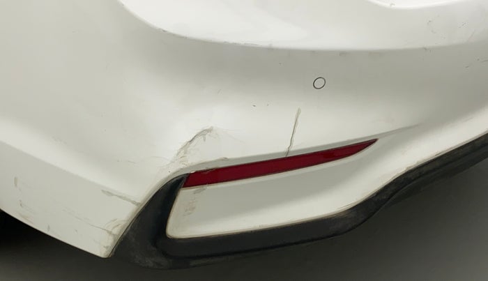 2017 Hyundai Verna 1.6 VTVT SX (O) AT, Petrol, Automatic, 45,879 km, Rear bumper - Minor damage