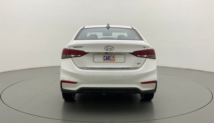 2017 Hyundai Verna 1.6 VTVT SX (O) AT, Petrol, Automatic, 45,879 km, Back/Rear