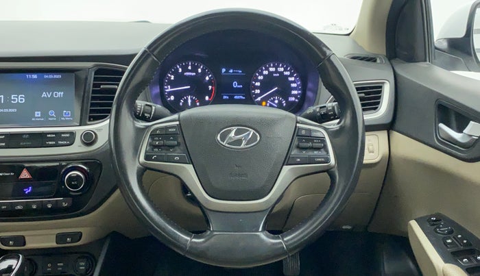 2017 Hyundai Verna 1.6 VTVT SX (O) AT, Petrol, Automatic, 45,879 km, Steering Wheel Close Up
